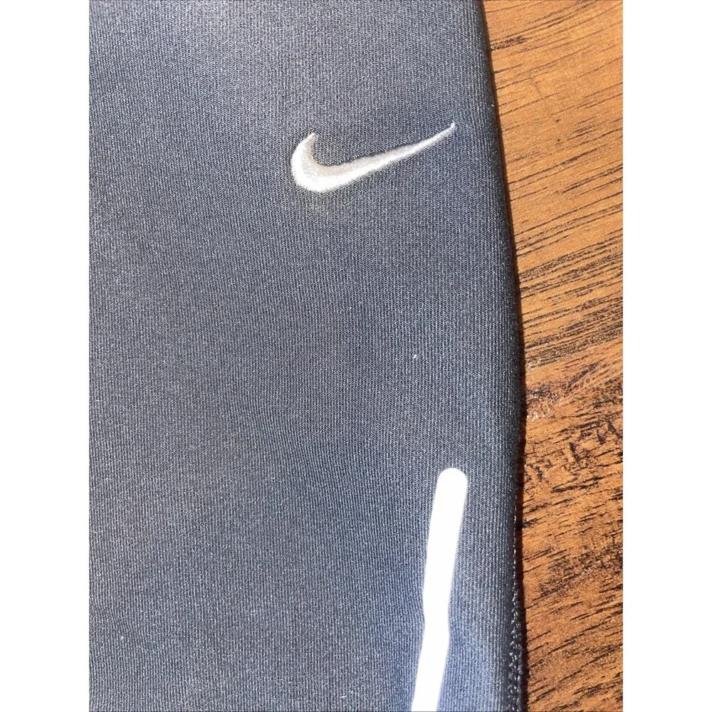 Nike Dri-FIT Grey Women’s Running Leggings Size  Medium Reflective & Zip Ankles
